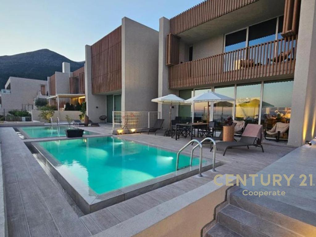 SEASONAL RENTAL APARTMENTS - VILLAS IN GREEN COAST 1.