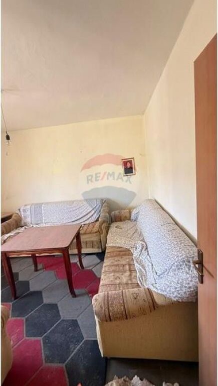 Apartment - For Sale - Enver Jaho Street, Vlorë