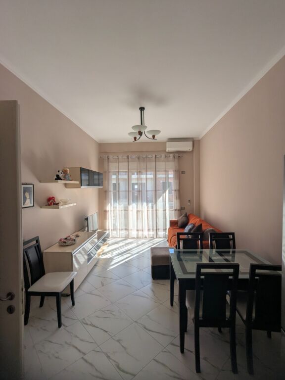 1+1 Apartment for Sale at Marina Bay Vlorë, Lungomare
