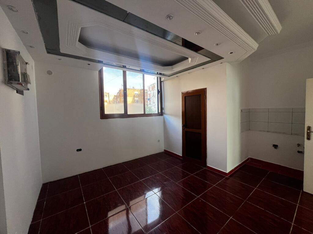 Business Space for Annual Rent Vlore