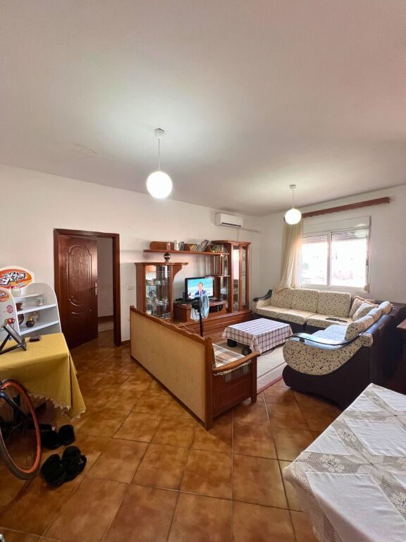 2+1 Apartment for Sale in Vlorë near Albano Romina