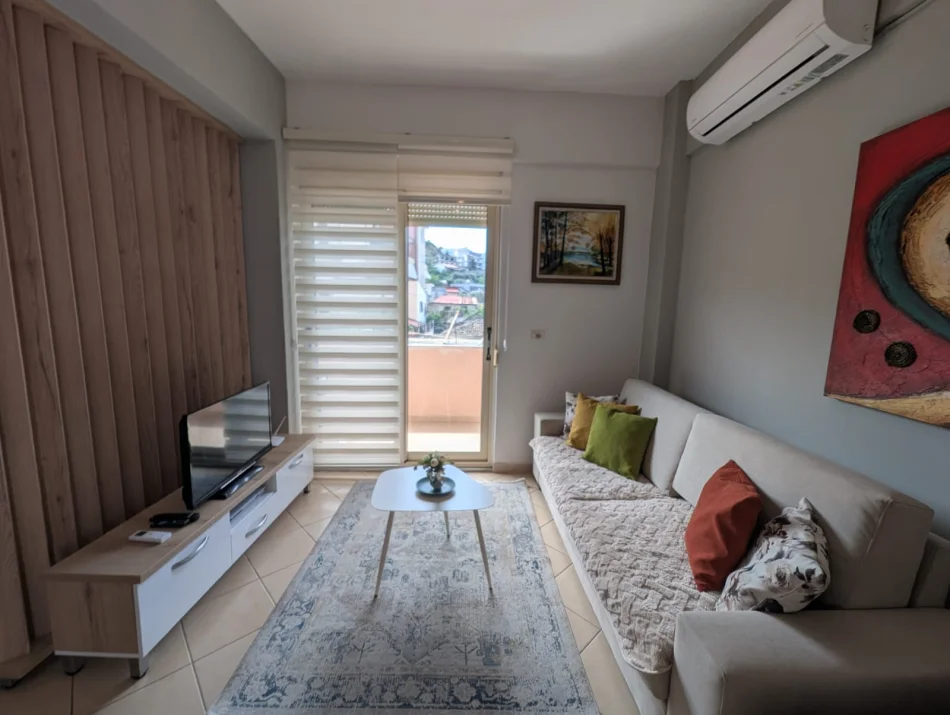 Vlore, 2+1+Balcony apartment for rent for students, 2nd Floor