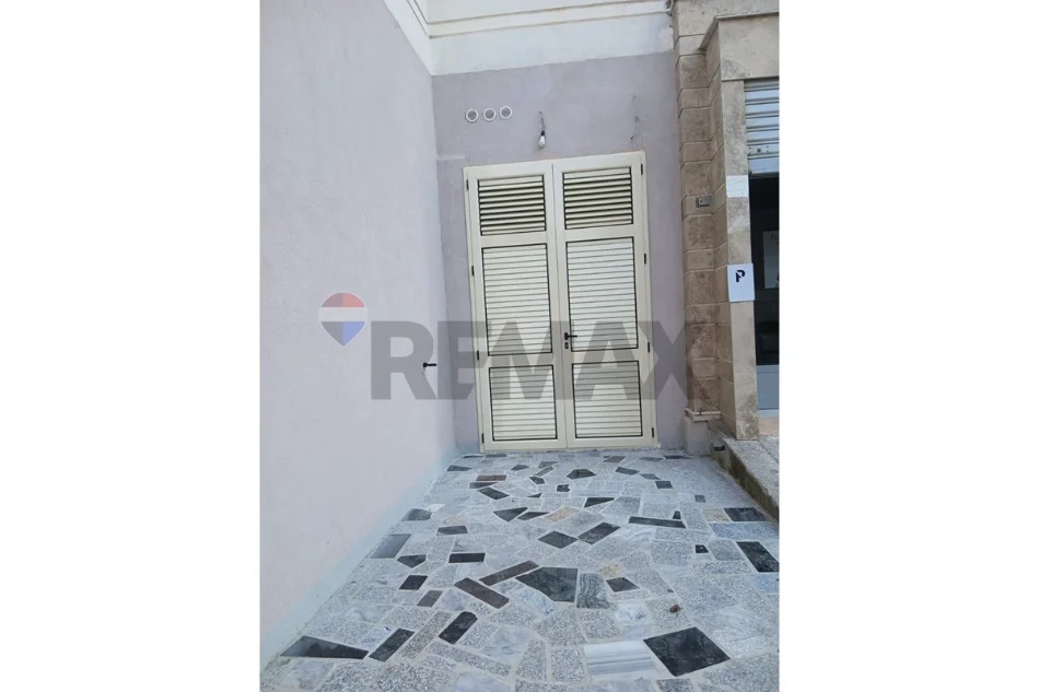 Vlore, duplex apartment for sale, Ground Floor, 53 m² 85.000 €