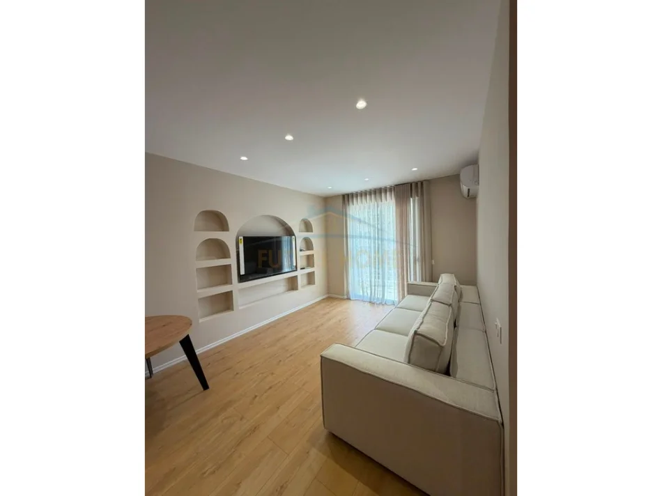 Vlore, 2+1 apartment for sale, Floor 6, 100 m² 215.000 € (VLORE)