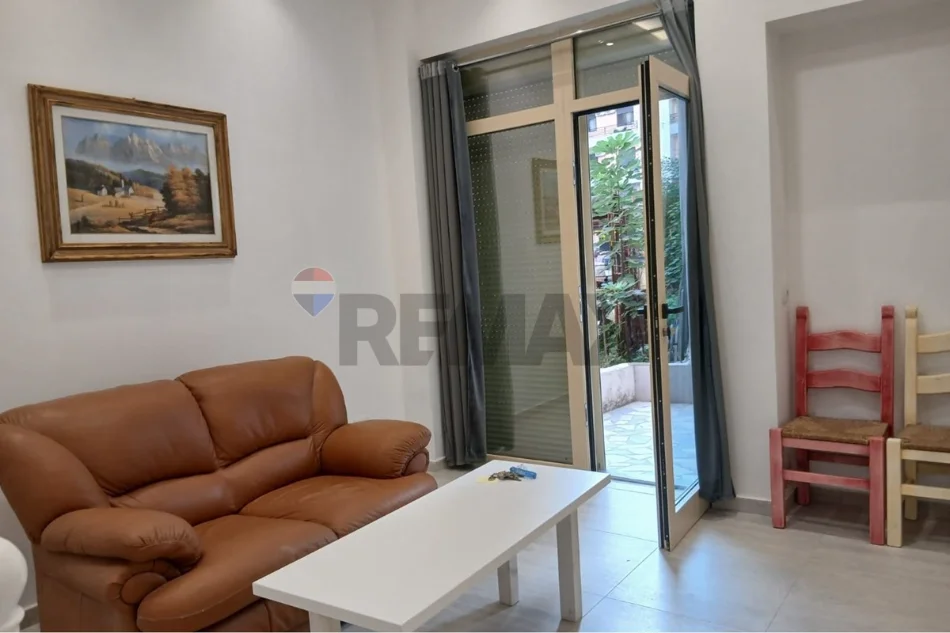 Vlore, duplex apartment for sale, Ground Floor, 53 m² 85.000 € (Mustafa Bello St, near Ismail Qemali School, Vlore)