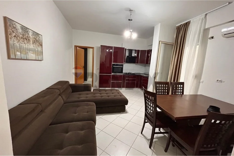 Vlore, 1+1+Balcony apartment for sale, Floor 7, 74 m² 100,000 € (Rruga Enver Jaho, near Fjorte, Vlore)
