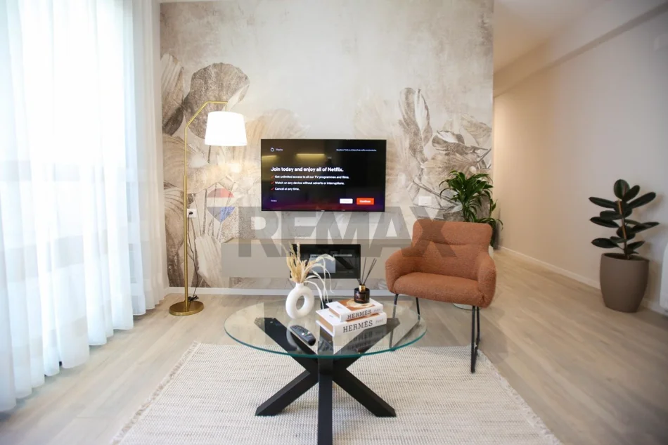 Vlore, 2+1+Balcony apartment for rent, 102 m² 800 € (Murat Terbaci St, Vlore)