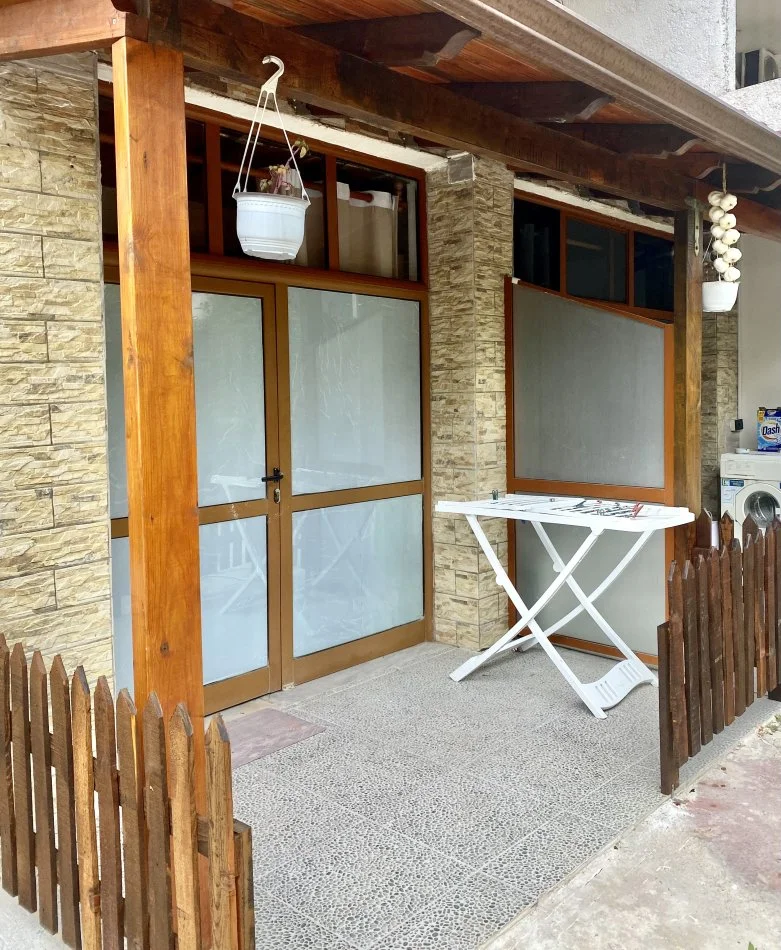 Vlore, Studio Apartment for Rent, 1st Floor, 38 m² 150 € (Andrea Varfi Street), electricity+water+internet included