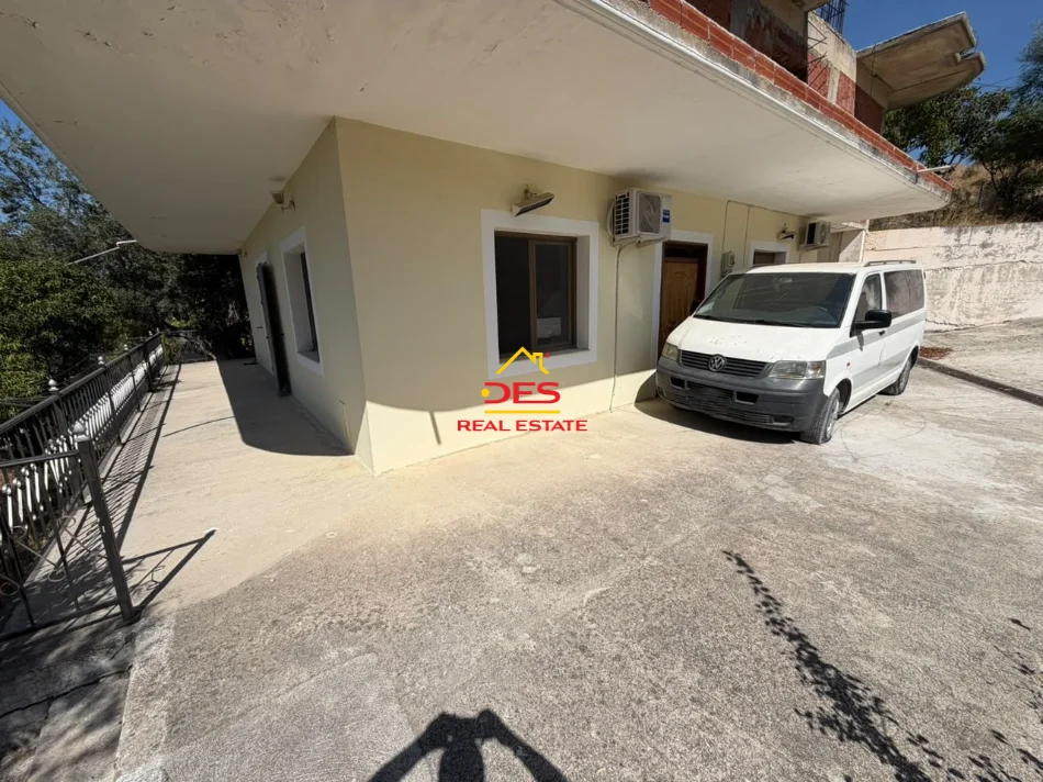 Vlore, 2+1+Balcony house for rent Ground Floor, 110 m² 500 € (Sulejman Delvina St)