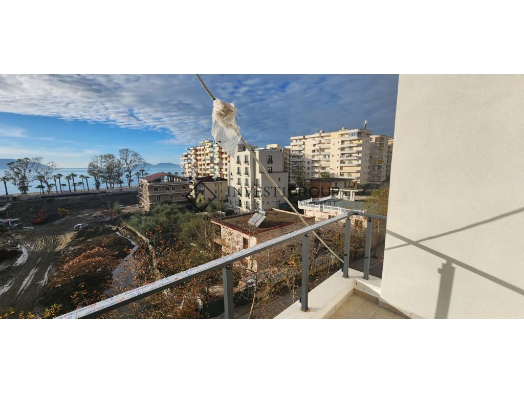 Apartament 2+2 Për Shitje në lungomare- Vlorë