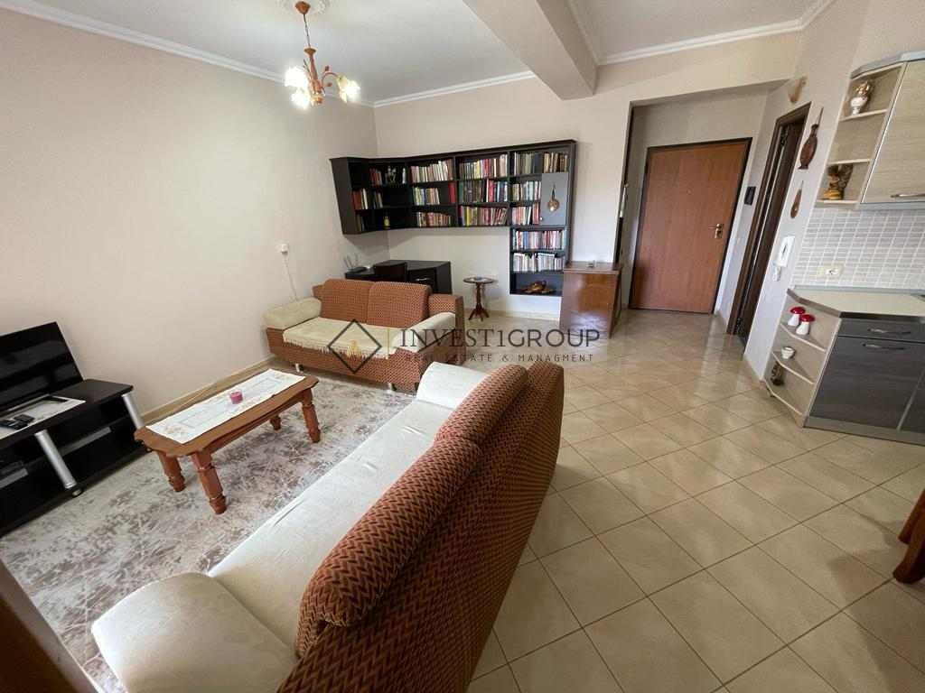 1+1 Apartment for Rent on Konomojave Street, Vlorë - 200€ | 70m²