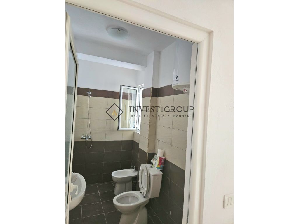 Studio Për Shitje në Lungomare, Vlorë