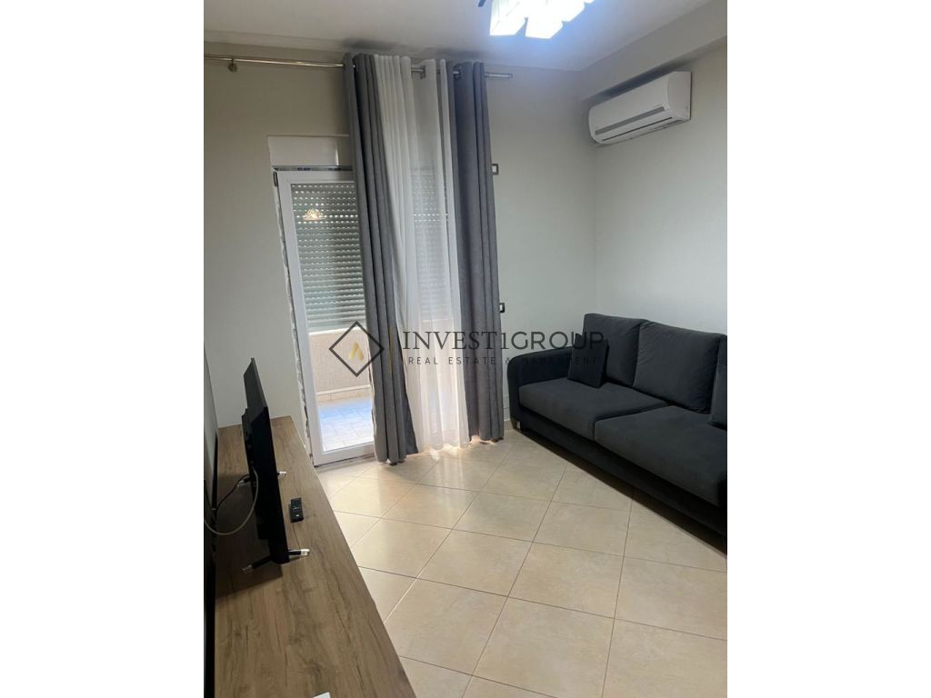 Studio 1+1 Për Shitje në Uji I Ftohtë, Vlorë -
