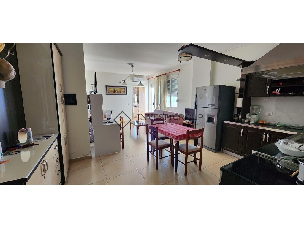 Apartament 1+1 për Qira në Plazhin e Vjetër, Vlorë - 300€ | 75 m²