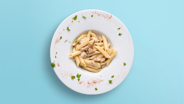 Pâtes au poulet et poêle